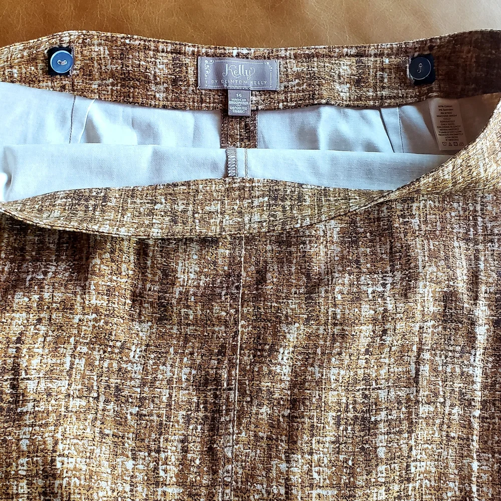 KELLY by Clinton Kelly Pencil Skirt Neutral Easy Care - Reg 14 - Picture 8 of 16